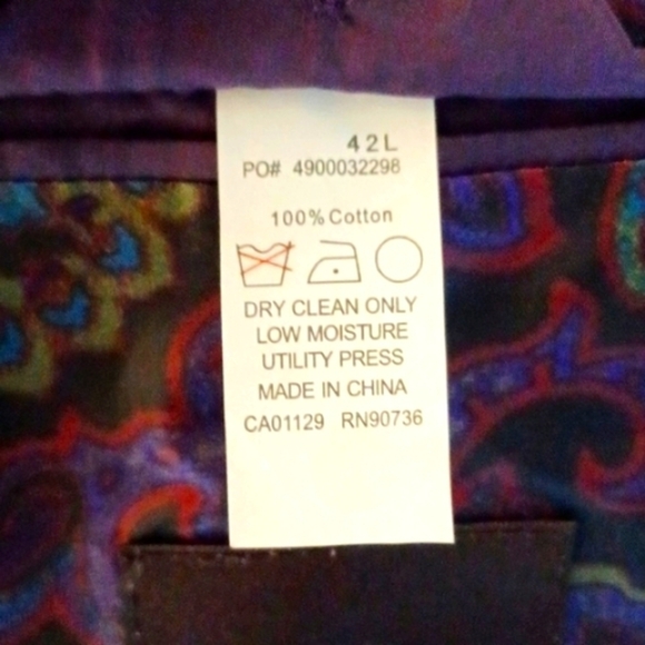 NEIMAN MARCUS Dark Olive Green Velvet Blazer, 42L - Picture 13 of 13